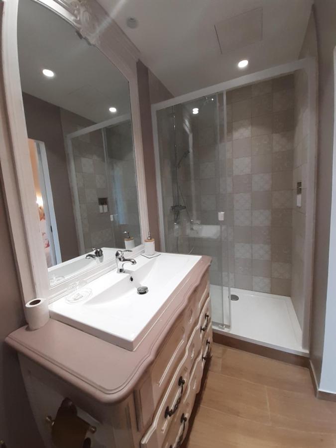 Domaine Benester - Chambre Leonie Siorac-en-Périgord Екстериор снимка