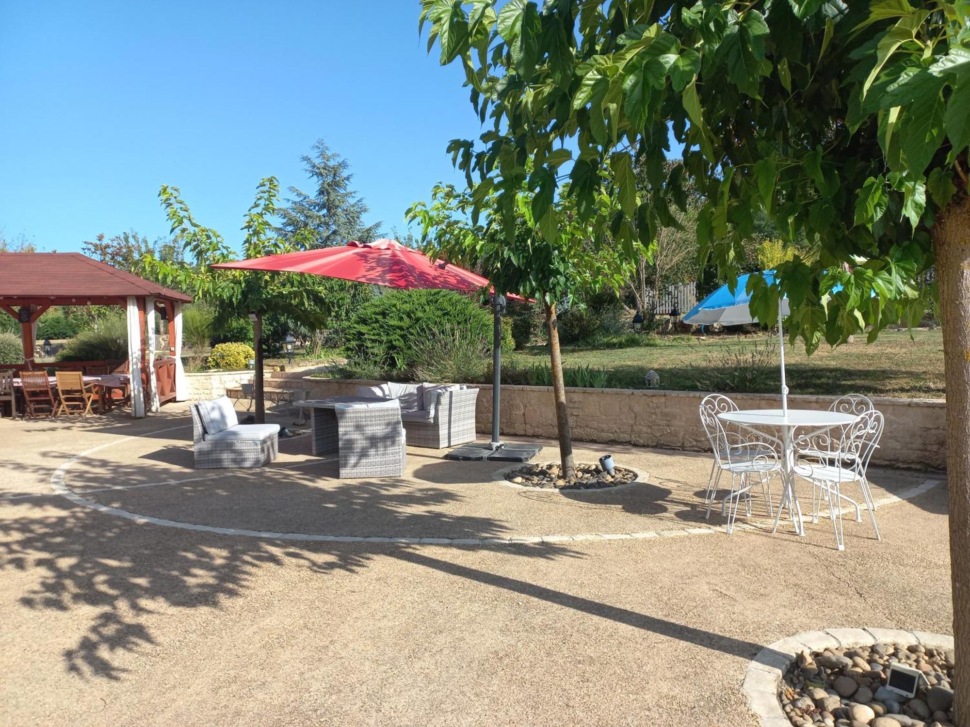 Domaine Benester - Chambre Leonie Siorac-en-Périgord Екстериор снимка